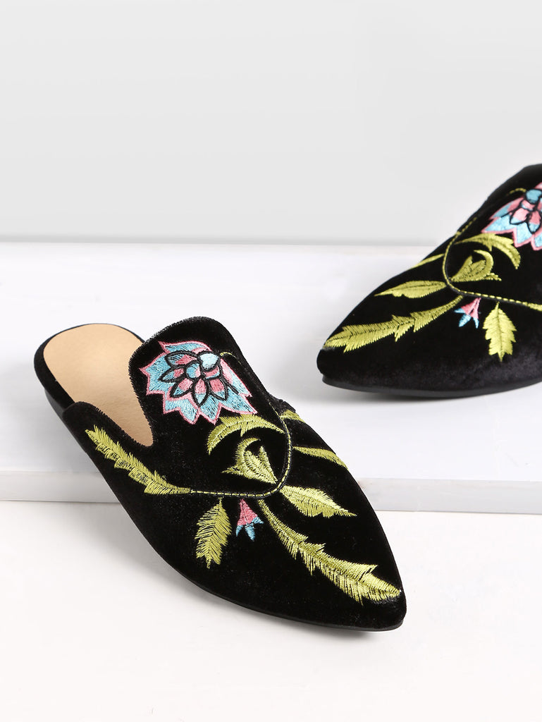 Floral Embroidered Velvet Loafer Slippers Floral Embroidered Velvet Loafer Slippers